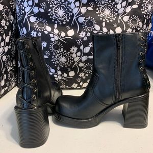 Fashion bug welder black boots 3” heel